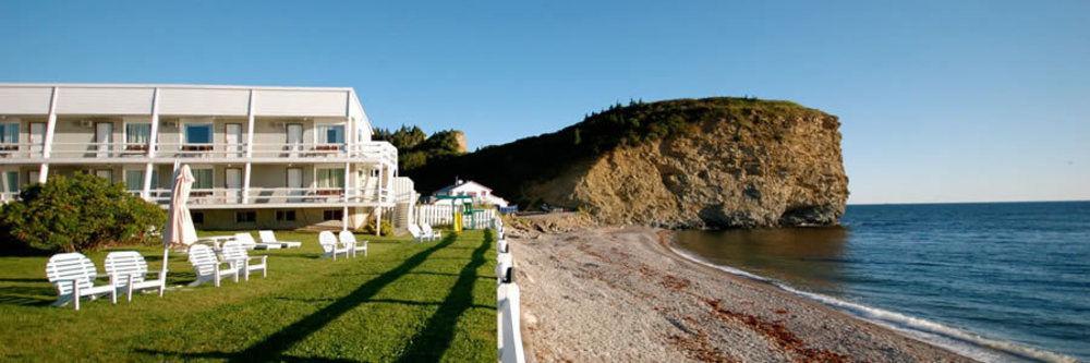 Hotel Les Trois Soeurs Perce Kültér fotó